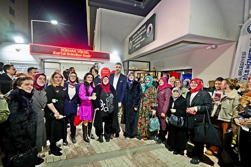 KARTAL’DA KADINLARA ANLAMLI ARMAĞAN